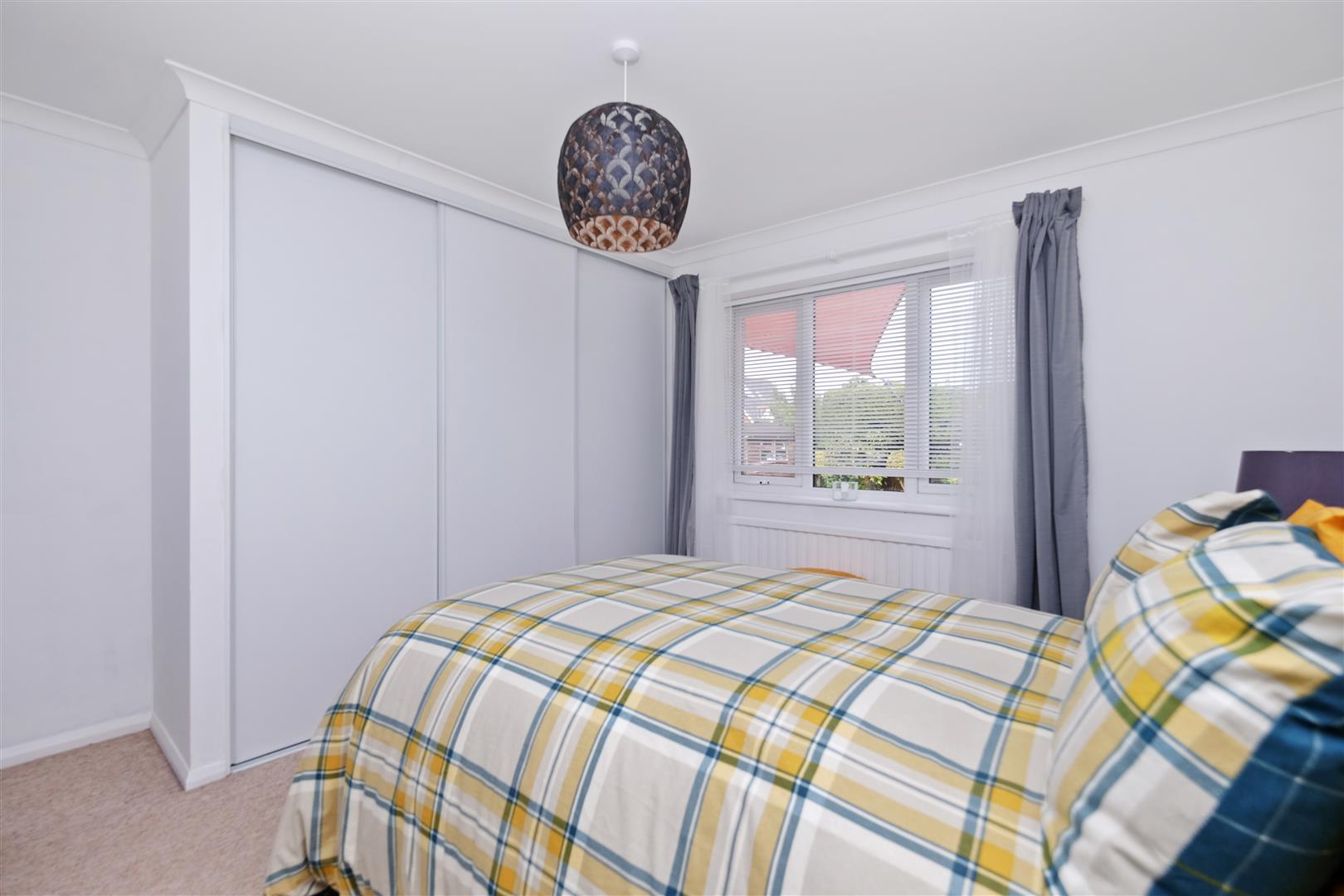 2 Bed, 1 Bath Property For Sale in Genesta Avenue, CT5 4DQ